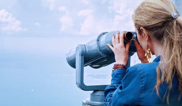 How to Find A Virtual Assistant Who Fits Your Needs cover