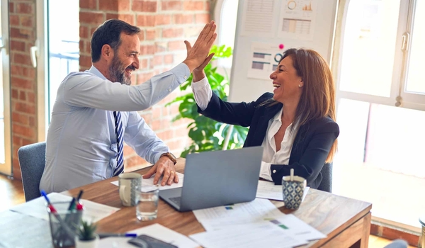 A Day In The Life Of A Marketing Virtual Assistant cover