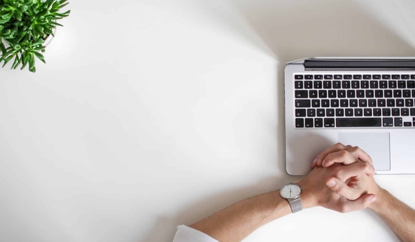 What Is Virtual Marketing? A Simple Guide cover