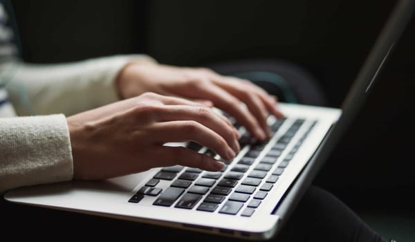 Collaborating With Your Virtual Team cover